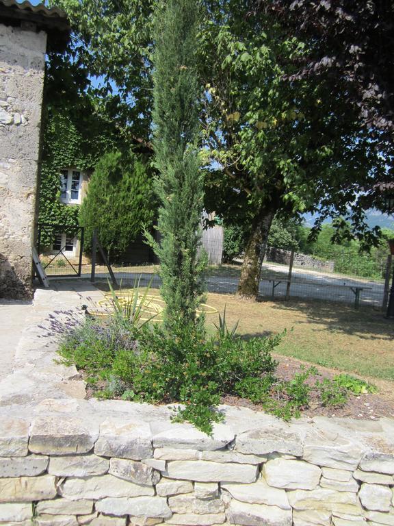 Gite de Fontepaisse Saint-Jean-en-Royans Exterior foto