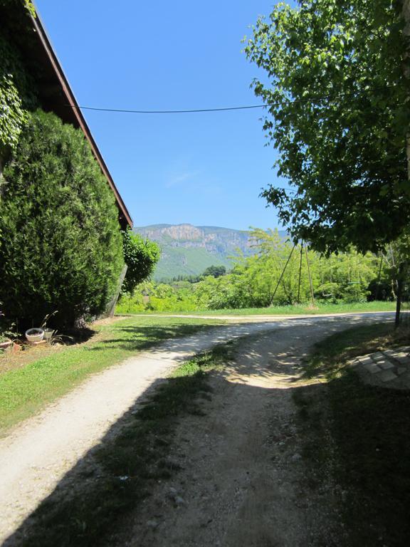 Gite de Fontepaisse Saint-Jean-en-Royans Exterior foto
